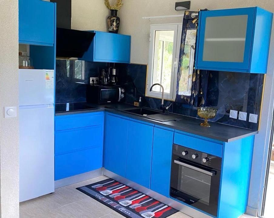 Charmant Bungalow A Сейнт Клод Екстериор снимка